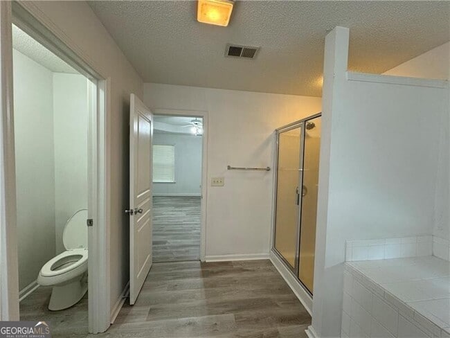 Building Photo - 480 Darbys Run Ct