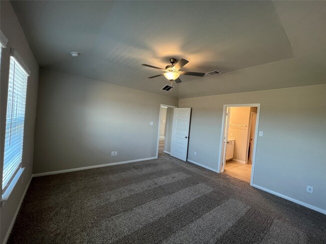 Building Photo - 5635 Giving Grace Wy