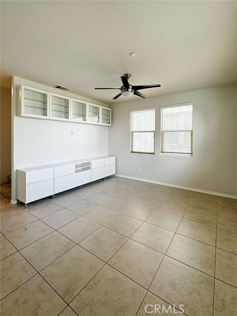 Building Photo - 552 Calle Estrella
