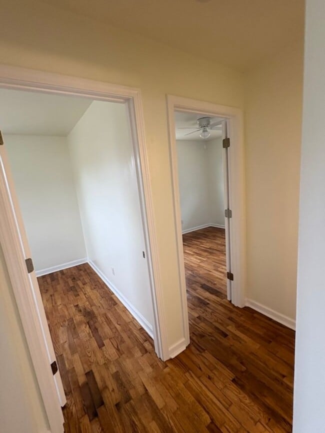 Building Photo - 703 White Rd