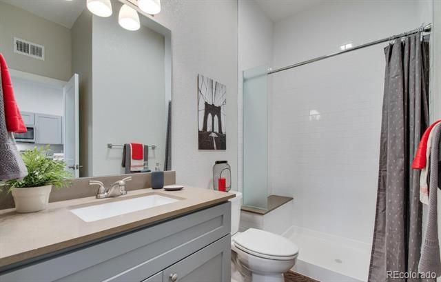 Building Photo - 300 S Logan St