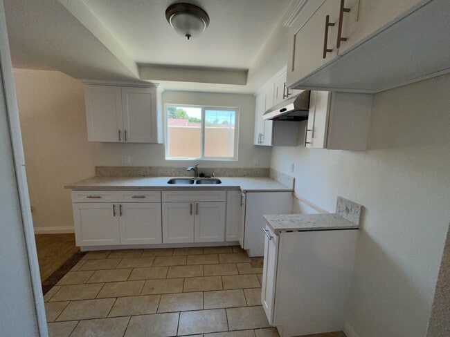 Building Photo - 125 Magnolia Ave