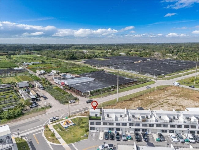 Building Photo - 26144 SW 146th Ct