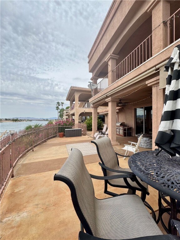 Building Photo - 10641 S River Terrace Dr