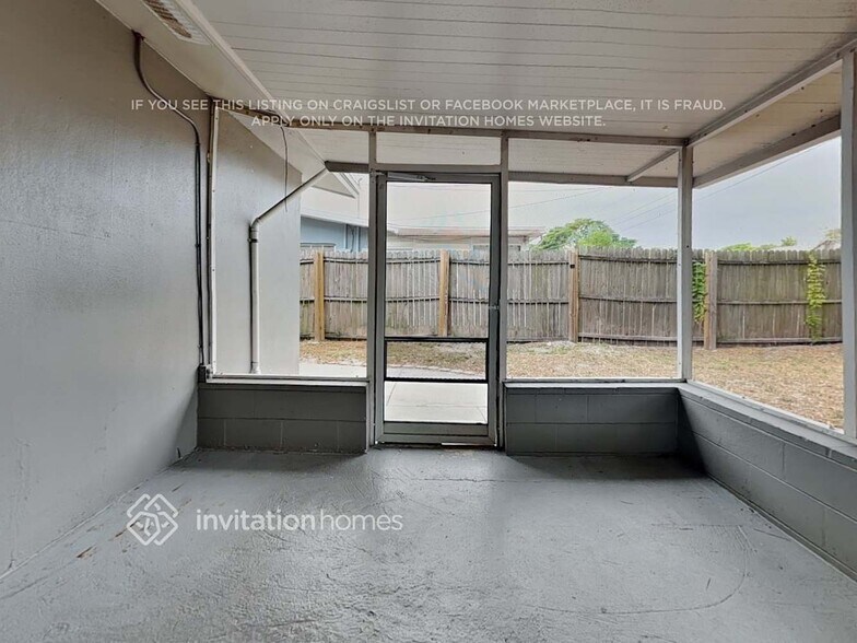 Building Photo - 1752 Thames St