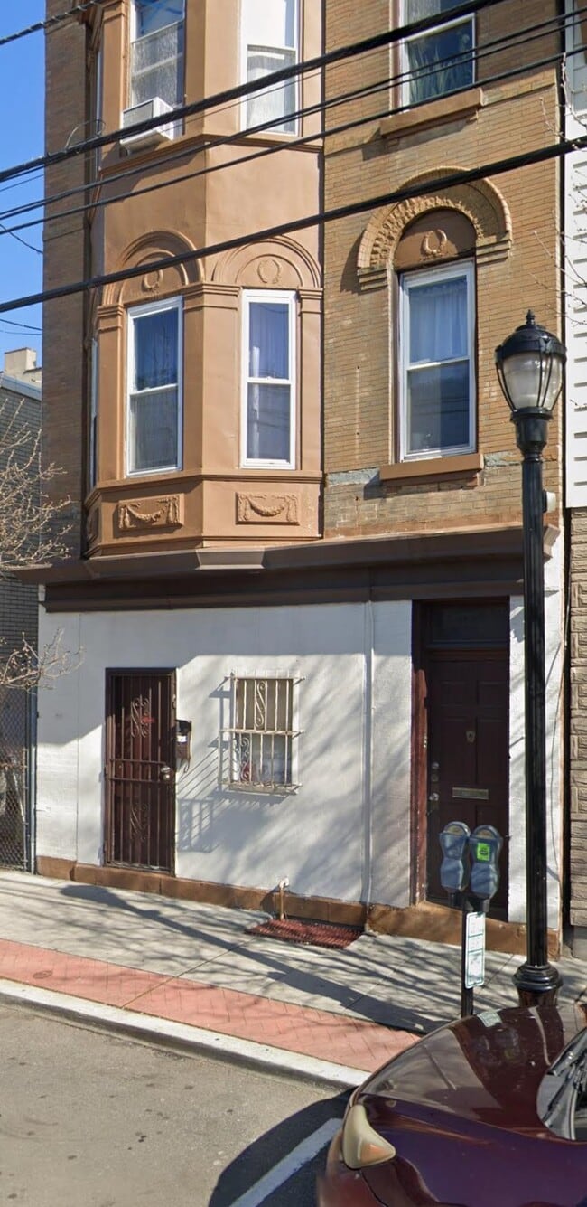 Building Photo - 4110 New York Ave