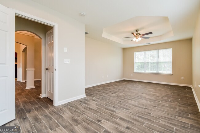 Building Photo - 708 Winesap Ct