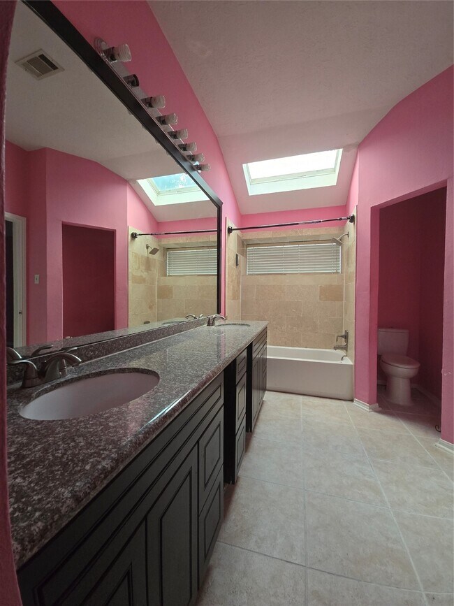 Building Photo - 10511 Stormy Sky Dr