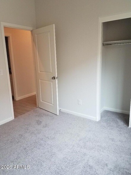 Building Photo - 705 Dylan Ct