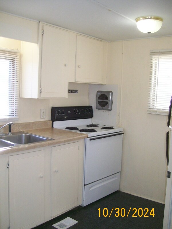 Building Photo - 430 N C St