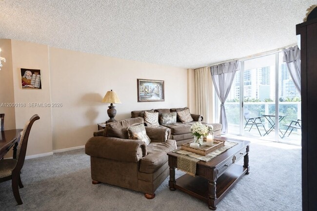Building Photo - 3800 S Ocean Dr