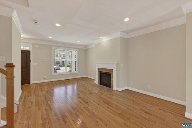 Building Photo - 2942 Templehof Ct