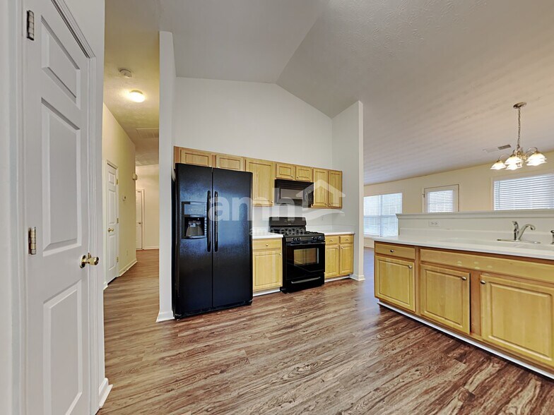 Building Photo - 3327 Freedom Lndg NW