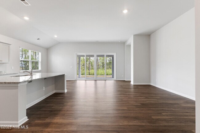 Building Photo - 2094 Willowleaf Dr