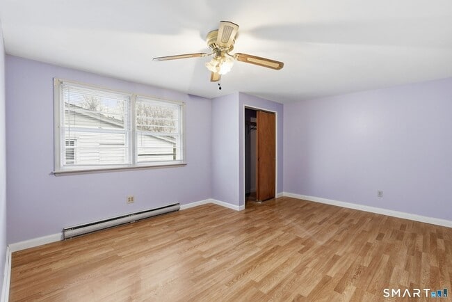 Building Photo - 44 E Cedar St