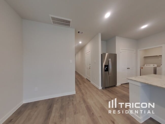 Building Photo - 11510 Prosperity Dr