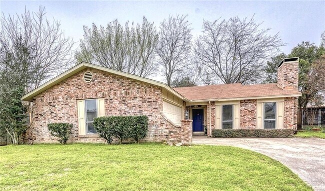 Primary Photo - Large single story home in Bedford