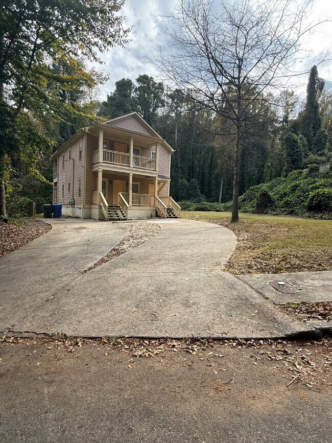 Building Photo - SECTION 8 WELCOME - "Charming and Spacious...