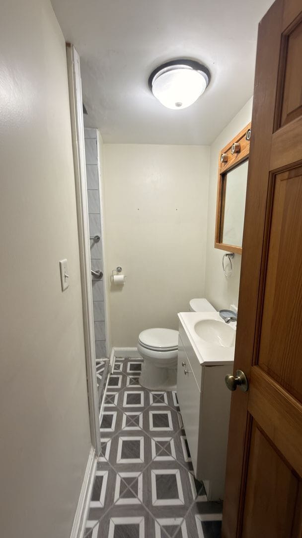 Building Photo - Gorgeous 1.5 bed with great location in Newton available NOW!