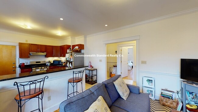 Building Photo - 76 Quint Ave