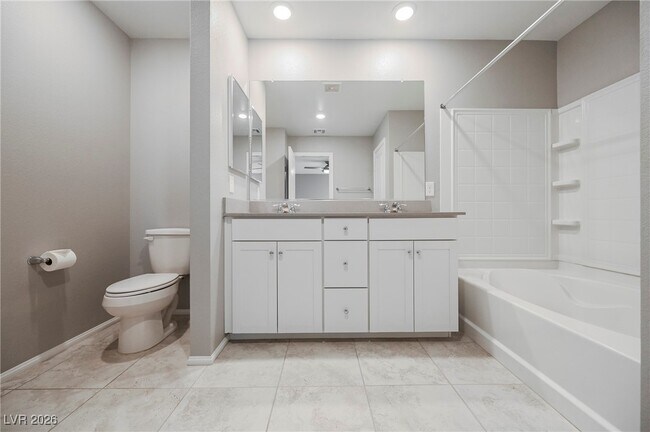 Building Photo - 6679 Velletri St.