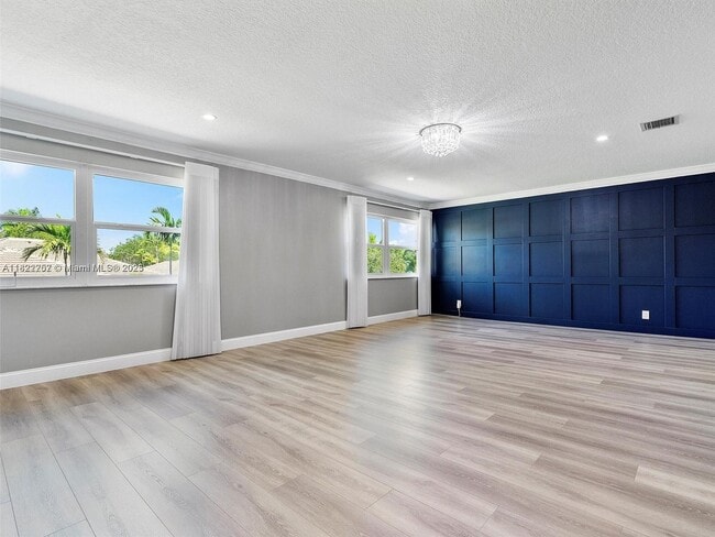 Building Photo - 1175 Peregrine Way
