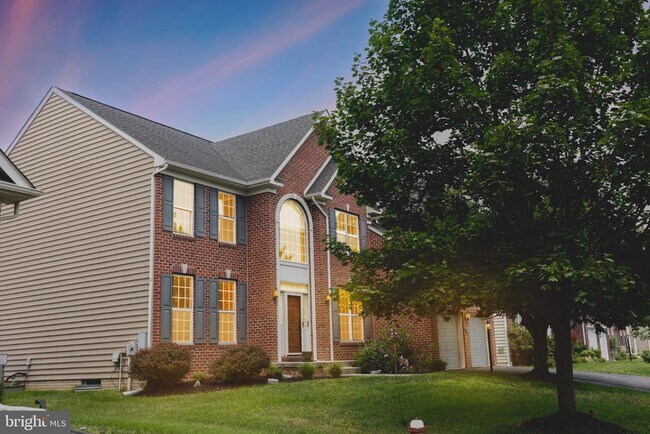 Building Photo - 105 Ticonderoga Dr