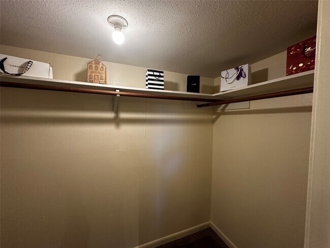 Building Photo - 3044 High Plains Dr