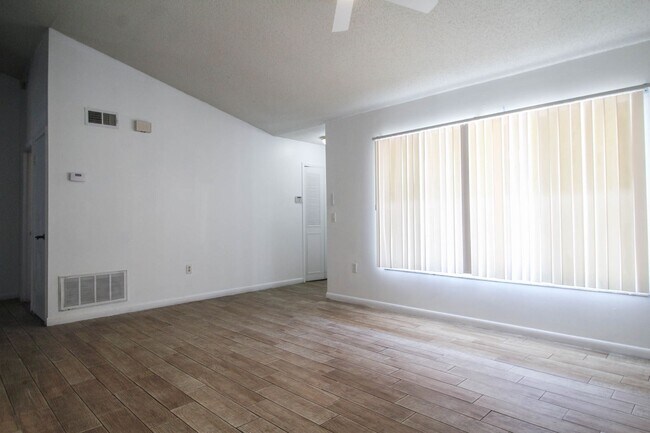 Building Photo - 7741 Danu Dr