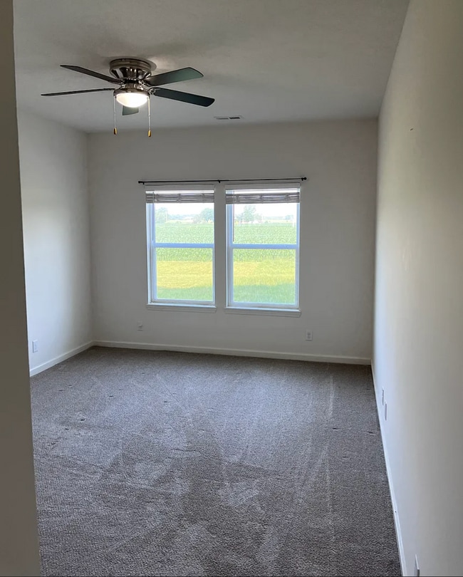 Building Photo - 6084 Shale Crescent Dr