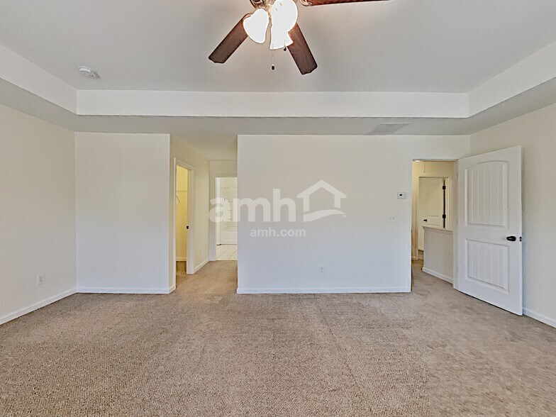 Building Photo - 4863 Clarkstone Dr