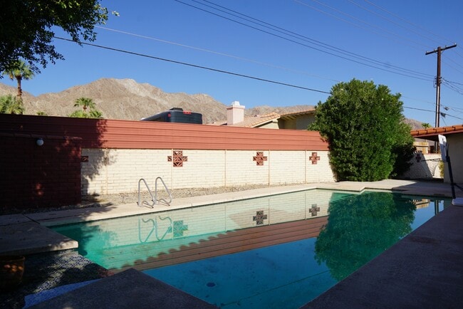 Building Photo - 53815 Avenida Carranza