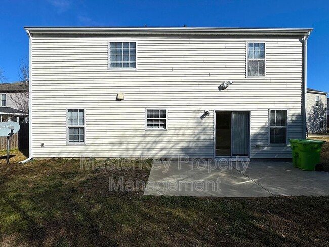 Building Photo - 1117 Penncross Dr