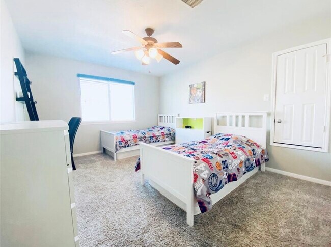 Building Photo - 3511 Heartland Key Ln