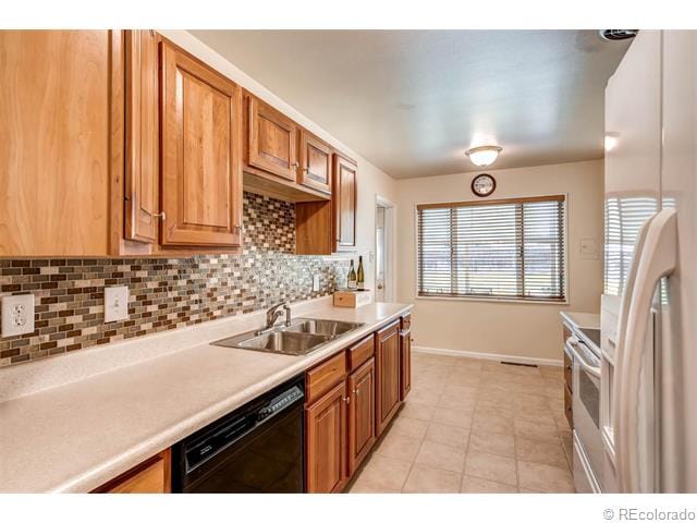 Building Photo - 2471 S Quitman St