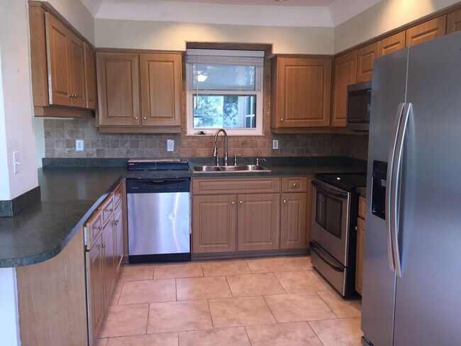 Building Photo - Spacious 3-Bedroom Home in Rio Vista - One...
