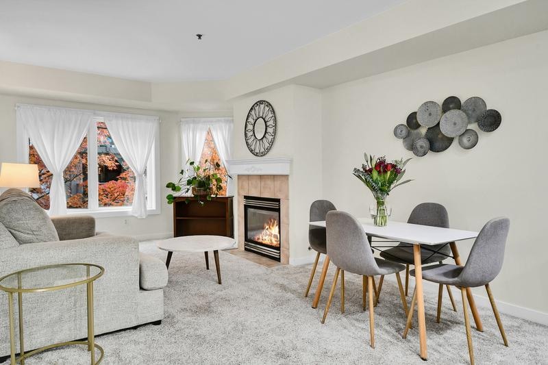 Building Photo - 4847 California Ave SW