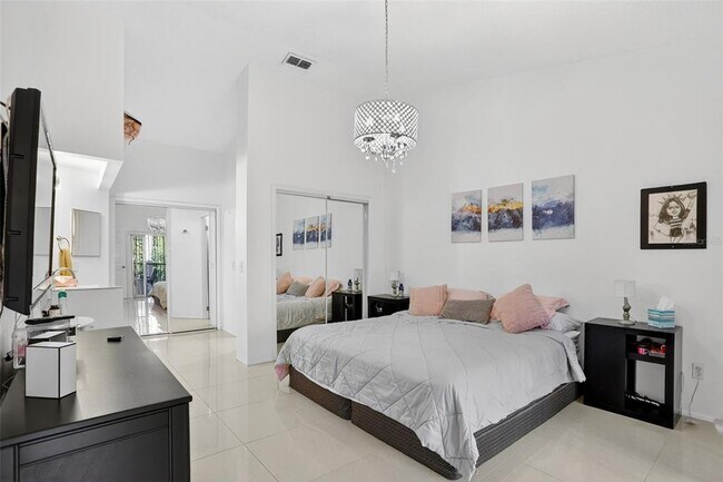 Building Photo - 7463 Sugar Bend Dr