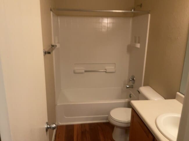 Building Photo - 1312 Penasco Rd NE