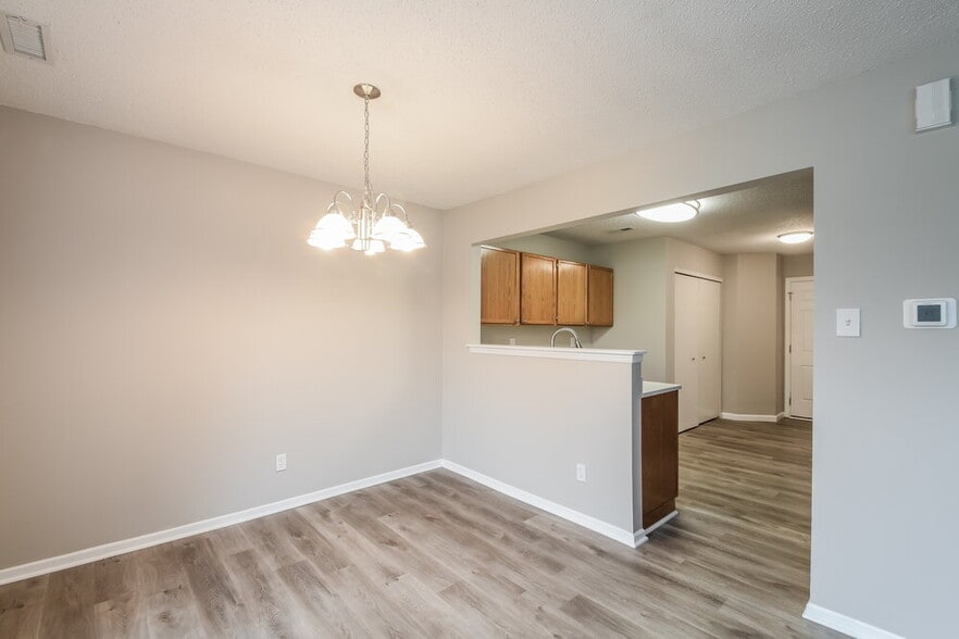 Building Photo - 6670 Black Antler Cir