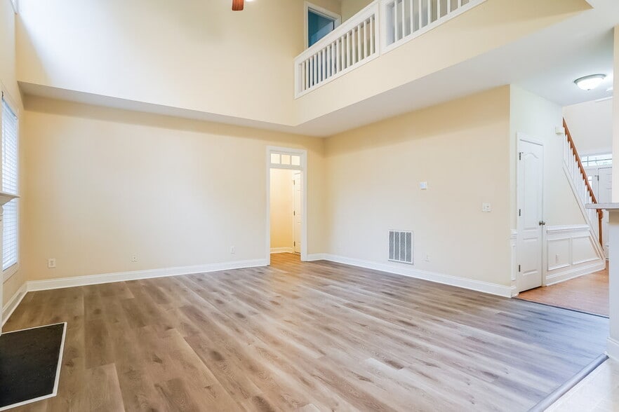 Building Photo - 1105 Steelhorse Dr