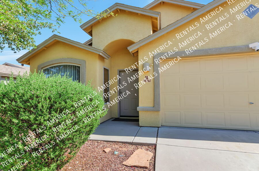 Building Photo - 10462 E Jerrell Cove St