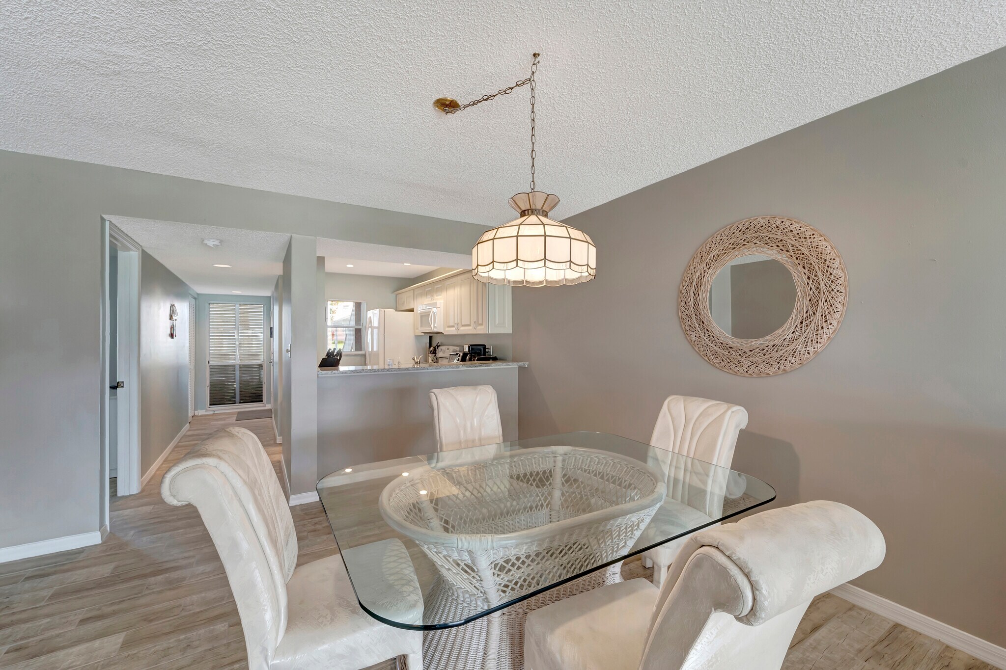 Building Photo - 456 Cerromar Rd