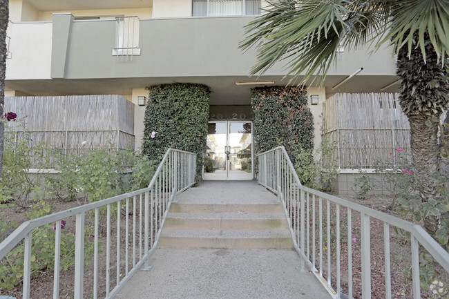 Building Photo - Anza North Apartments
