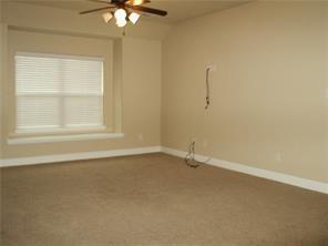 Building Photo - 512 Heath Ln