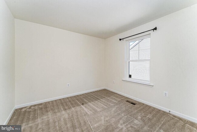 Building Photo - 10407 Spotswood Dr