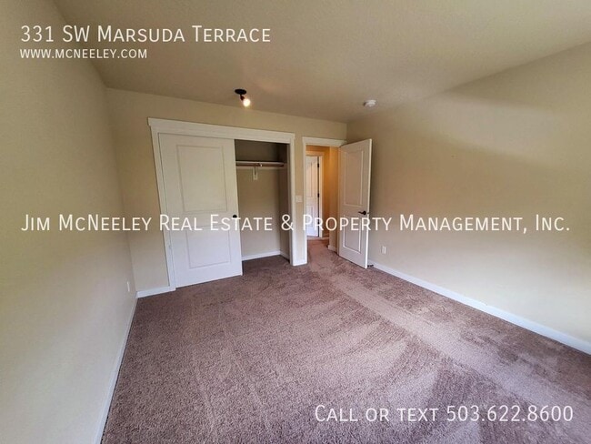 Building Photo - 331 SW Marsuda Terrace