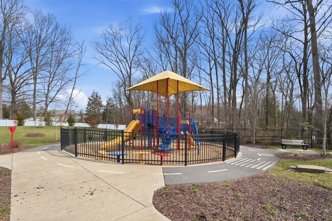 Building Photo - Step into a beautifully designed contemporary residence that exudes style and comfort at every turn.