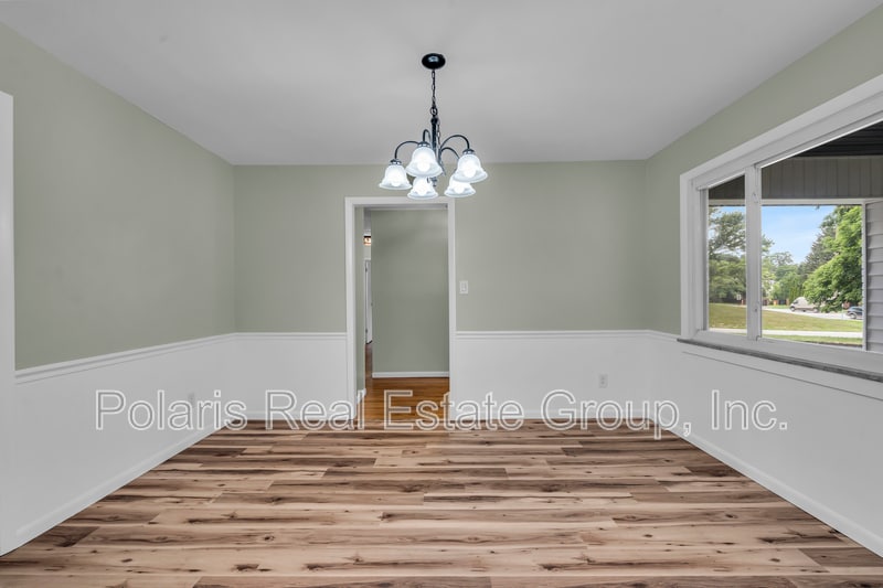 Building Photo - 8105 Allisonville Rd