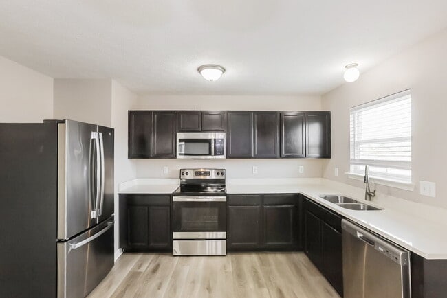 Building Photo - 7832 Wolfgang Pl